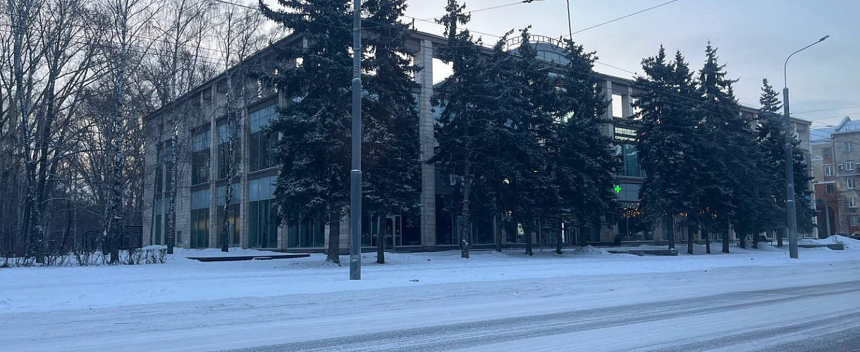 Здание «Юность» в Новокузнецке: символ молодости и перемен