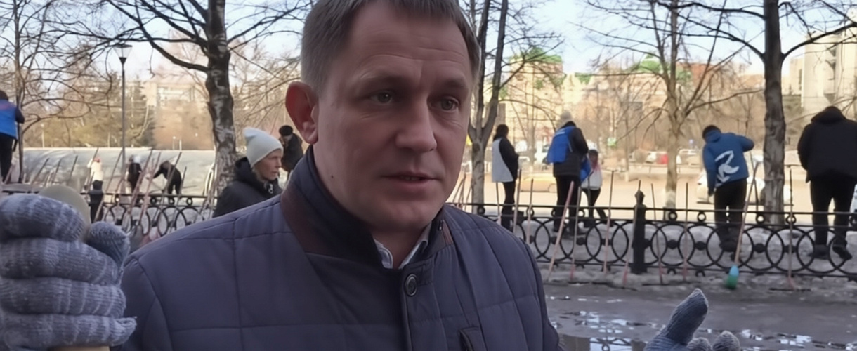 Новокузнечане массово вышли на очередной весенний субботник