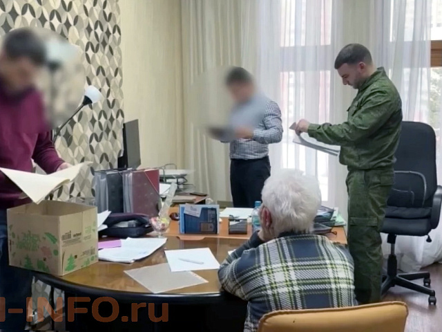 Коммерсанты из Кузбасса задержаны за взятки замдиректору Филармонии