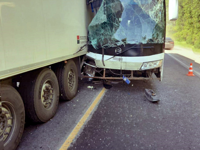 Топкинский суд осудил водителя междугороднего автобуса за аварию с тягачом MAN на трассе «Сибирь»
