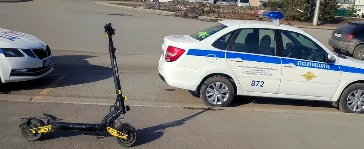 В Кемерове 13-летний самокатчик сбил школьника на велосипеде на тротуаре